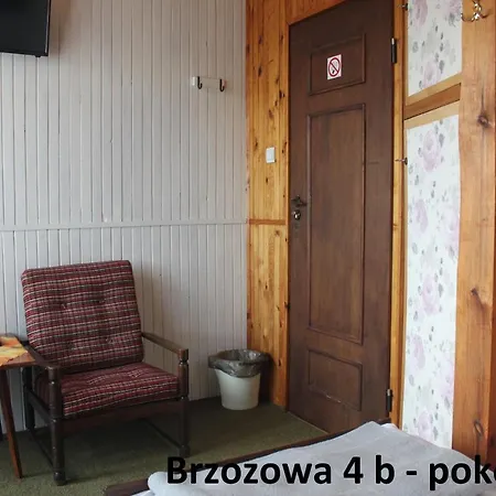 Homestay Brzozowa4b Goscinne Leba