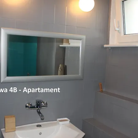 Homestay Brzozowa4b Goscinne Leba