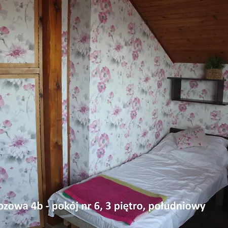 Homestay Brzozowa4b Goscinne Leba