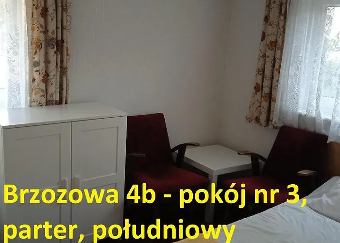 Brzozowa4b Goscinne 民宿 莱鲍
